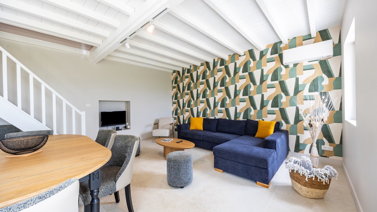 Photo of Livingroom in Saint-Sulpice-de-Faleyrens