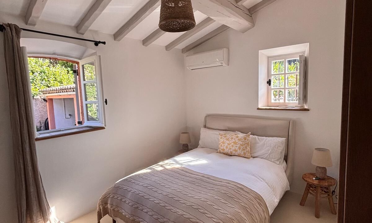 Photo of Bedroom in Valbonne