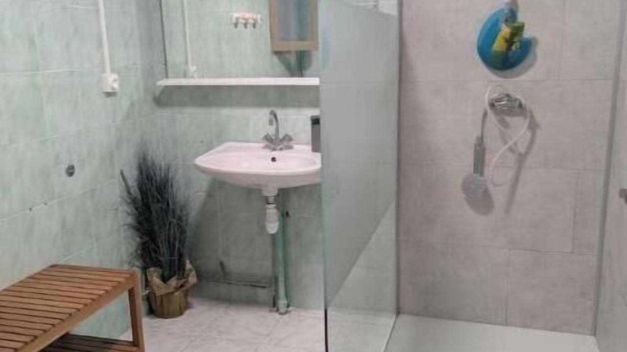 Photo of Bathroom in Prignac-et-Marcamps