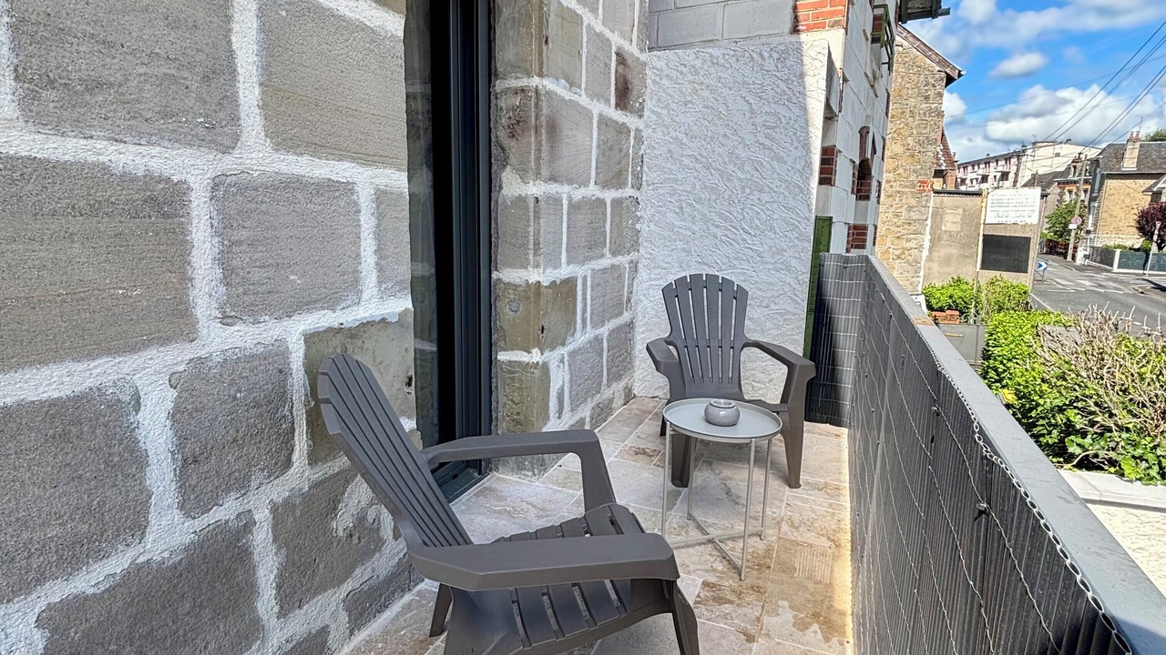 Photo of Patio Balcony in Brive-la-Gaillarde