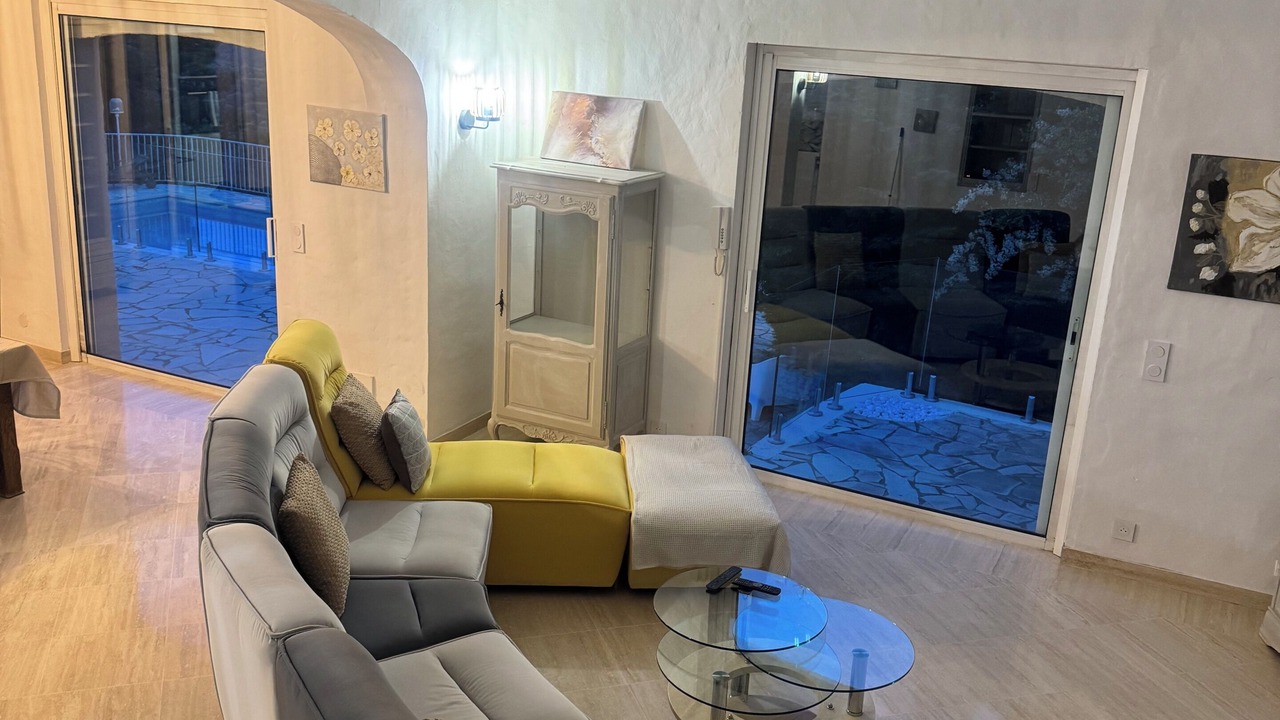 Photo of Livingroom in La Garde-Freinet