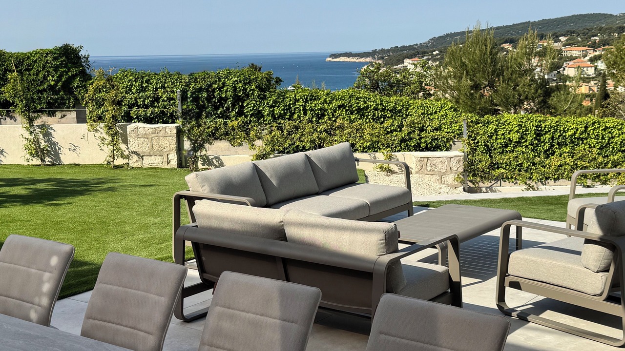 Photo of Patio Balcony in Cassis