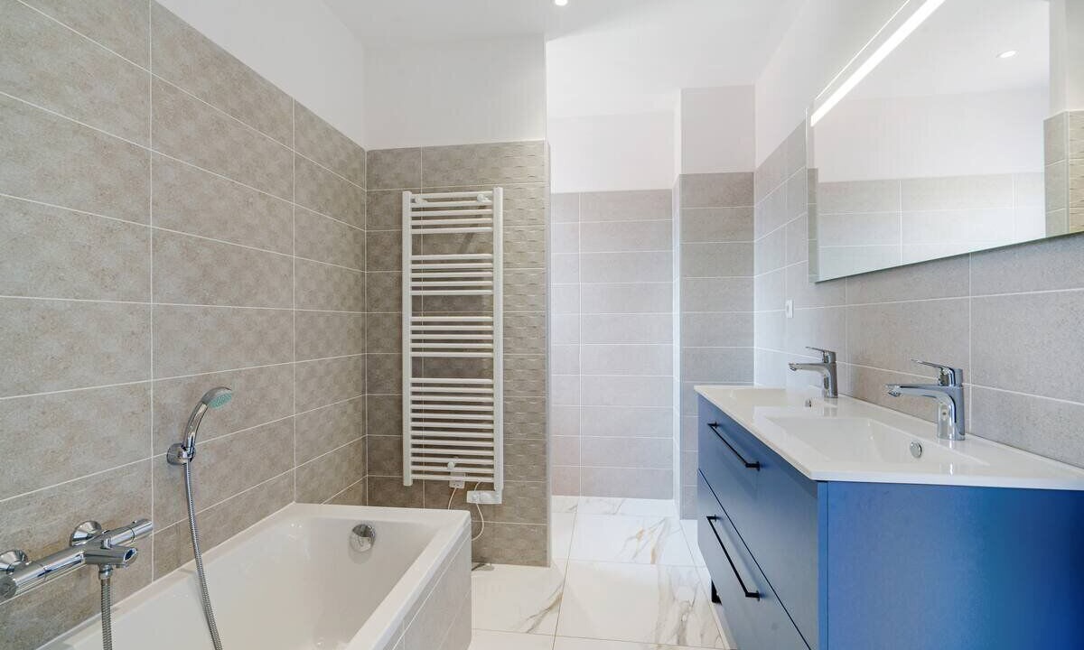 Photo of Bathroom in Cogolin
