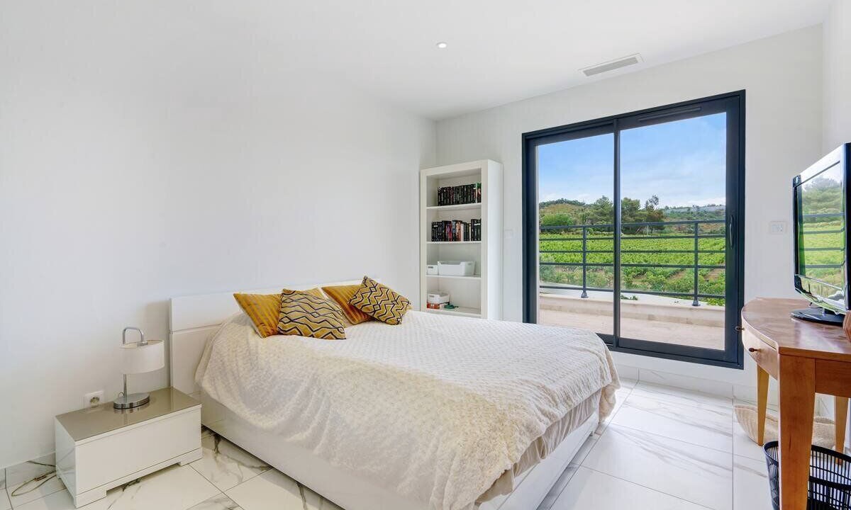Photo of Bedroom in Cogolin