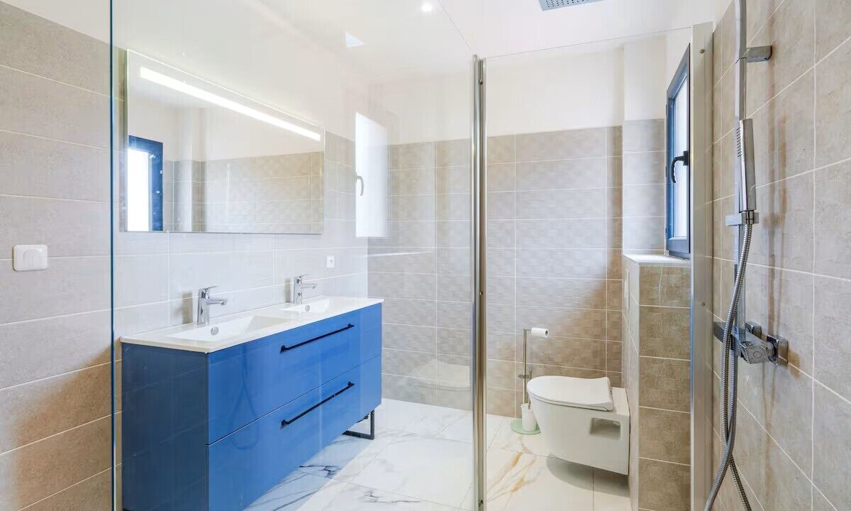 Photo of Bathroom in Cogolin