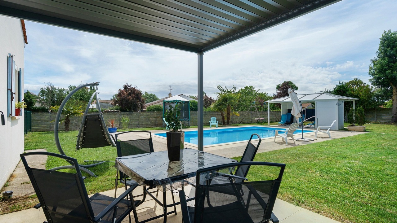 Photo of Outdoor in Saint-Ciers-du-Taillon