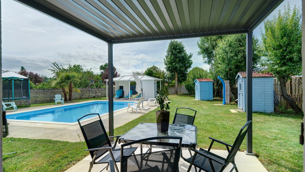 Photo of Outdoor in Saint-Ciers-du-Taillon