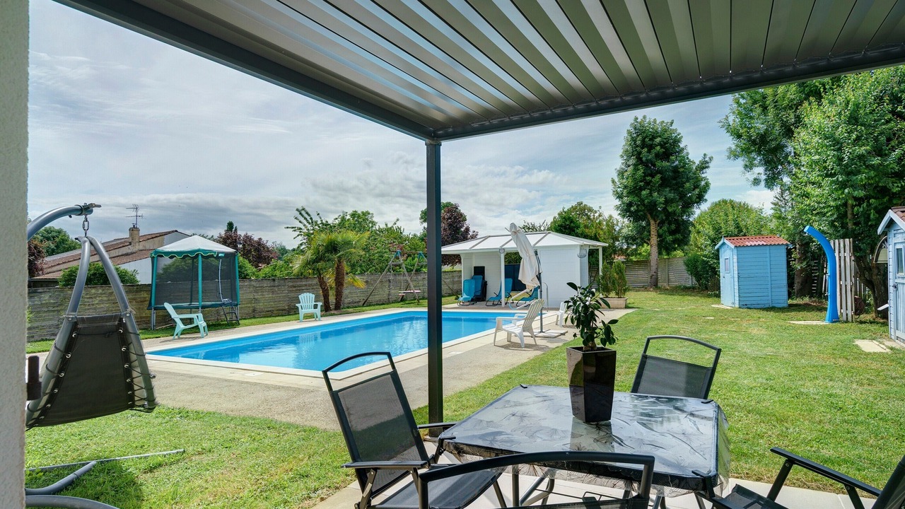 Photo of Outdoor in Saint-Ciers-du-Taillon