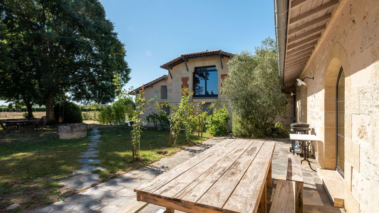 Photo of Outdoor in Saint-Christoly-Medoc
