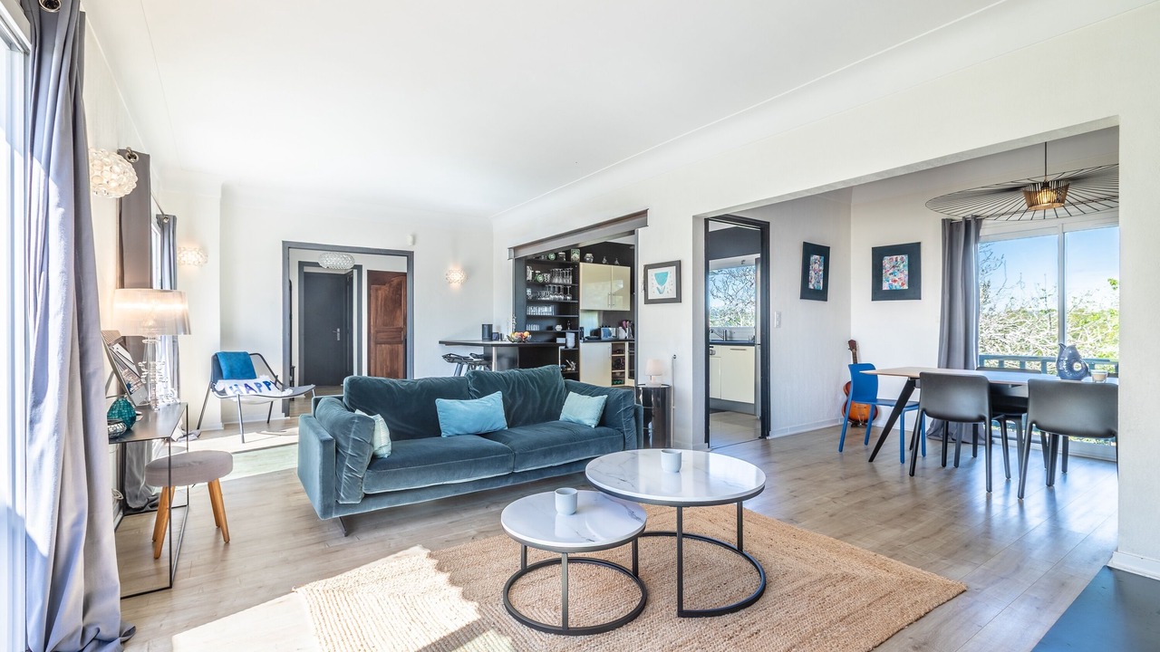Photo of Livingroom in Arbonne