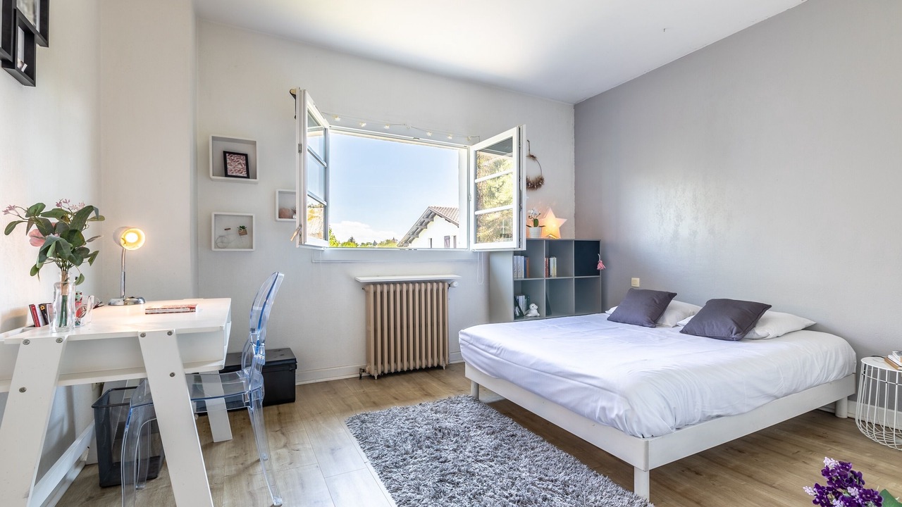 Photo of Bedroom in Arbonne