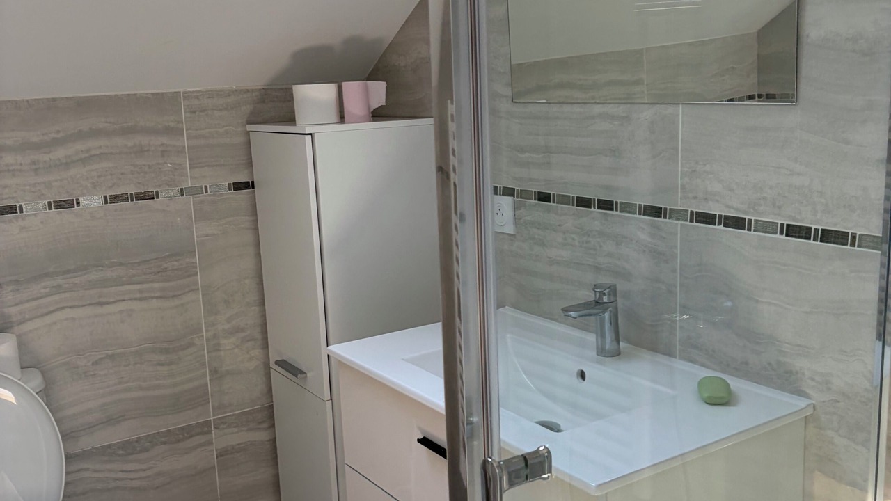 Photo of Bathroom in Avrille