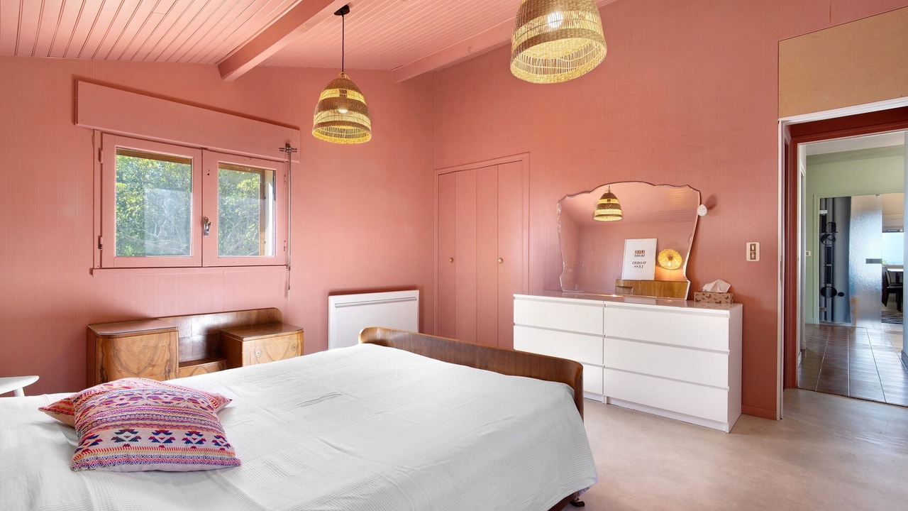 Photo of Bedroom in Tombeboeuf
