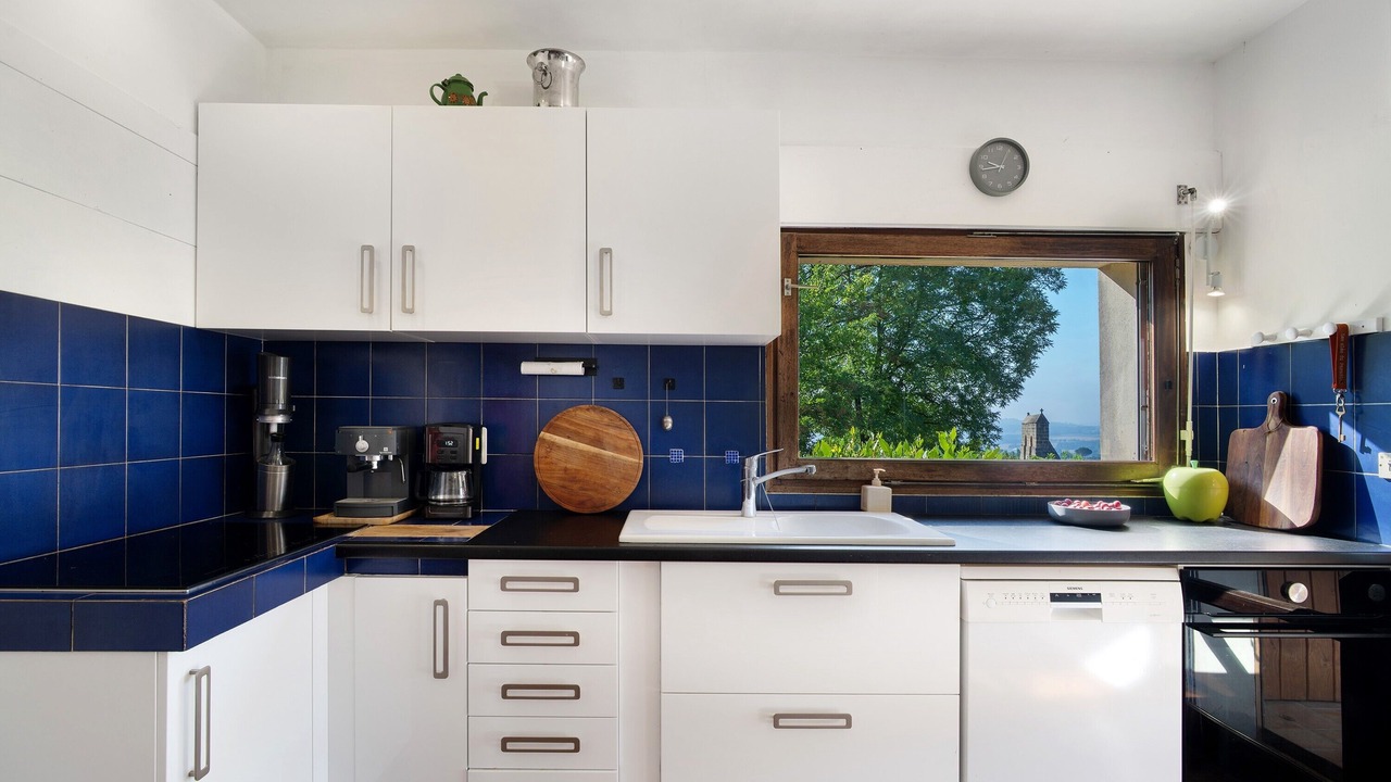 Photo of Kitchen in Tombeboeuf