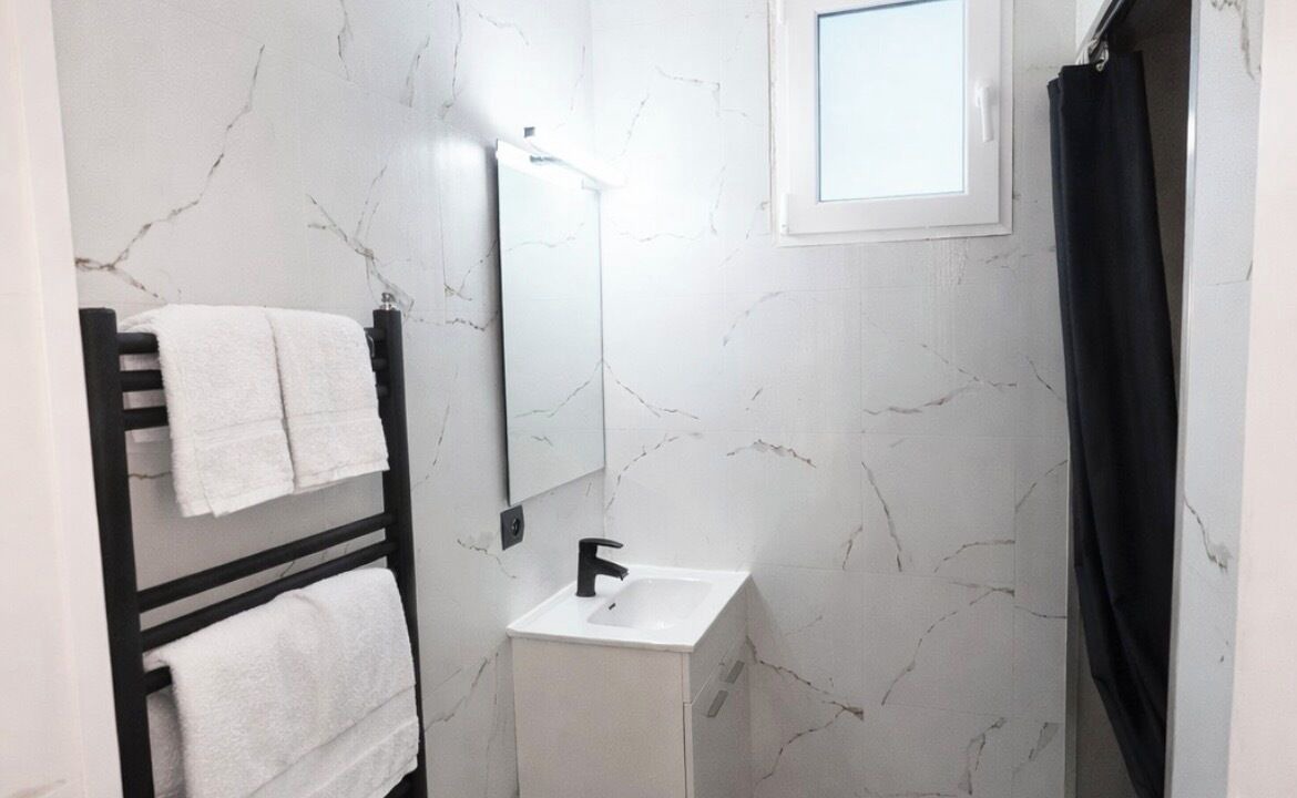 Photo of Bathroom in Saint-Michel-de-Maurienne