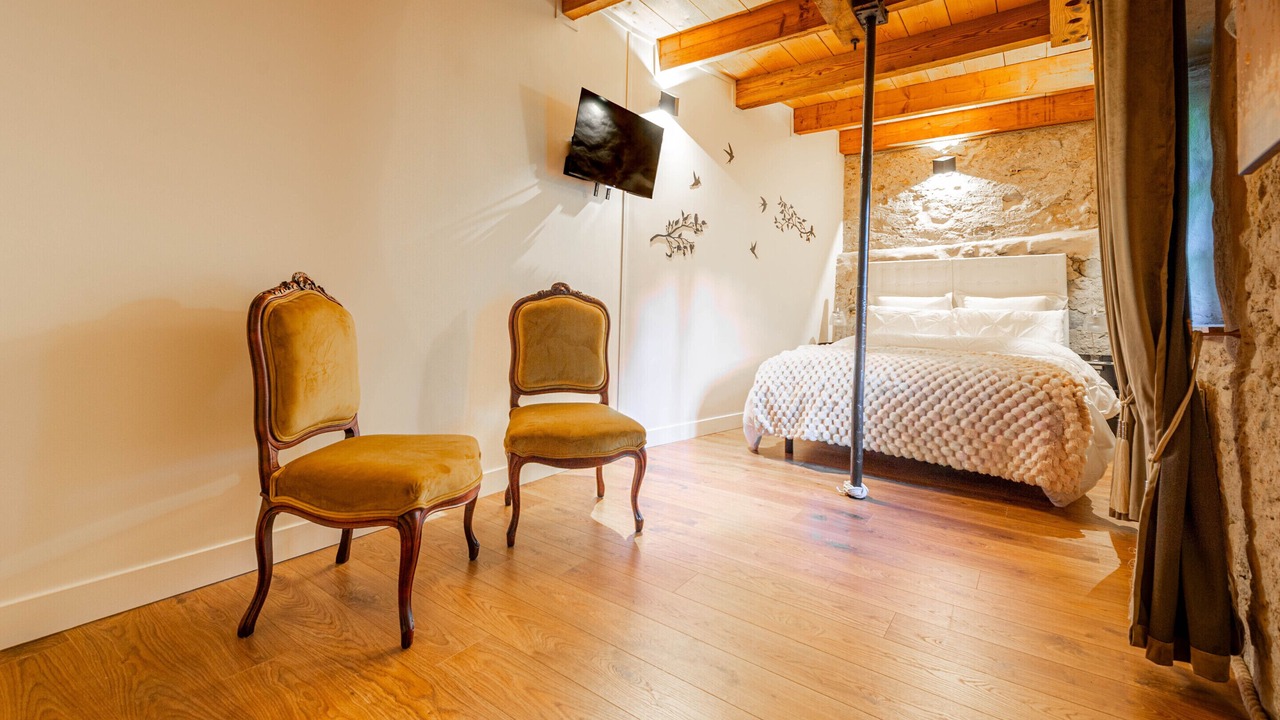 Photo of Bedroom in Alby-sur-Cheran