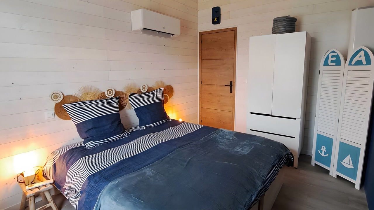 Photo of Bedroom in La Jarrie