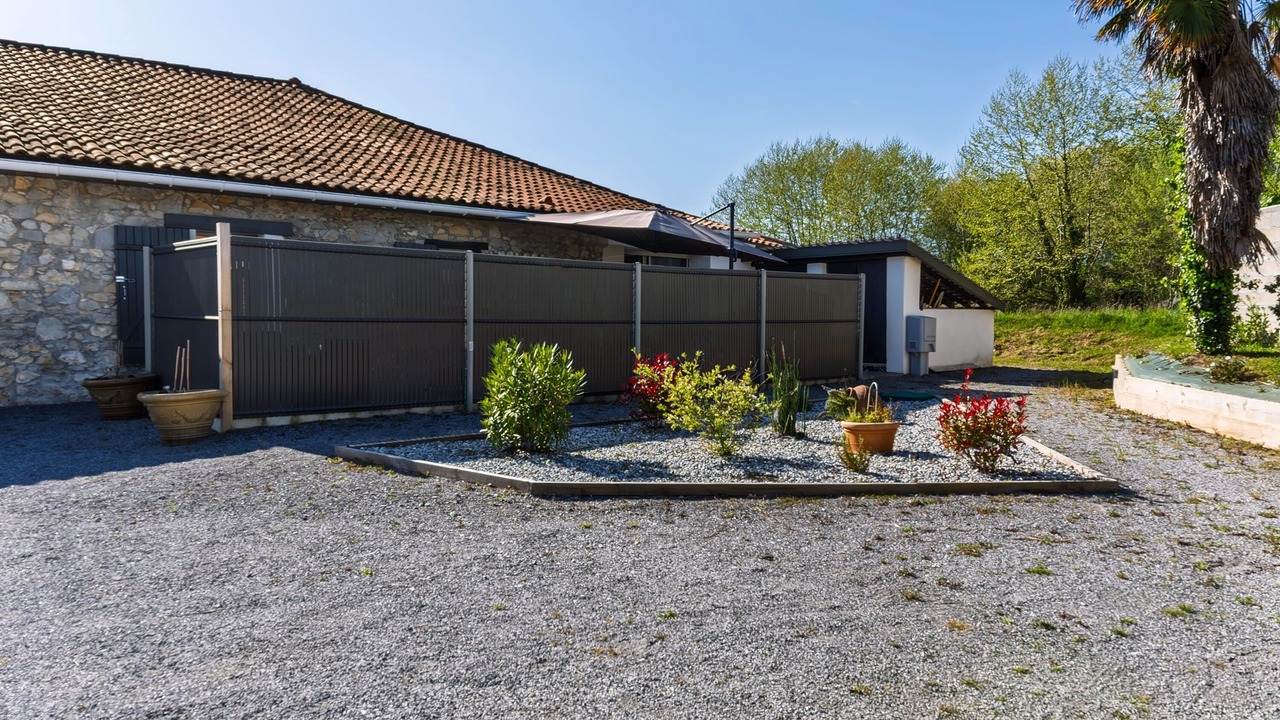 Photo of Outdoor in Saint-Martin-de-Hinx