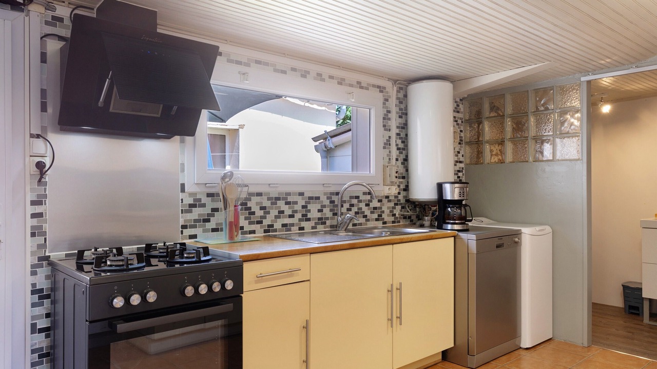 Photo of Kitchen in Bouin