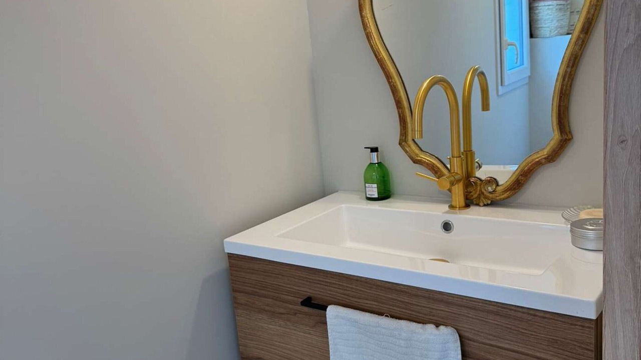 Photo of Bathroom in Tosse