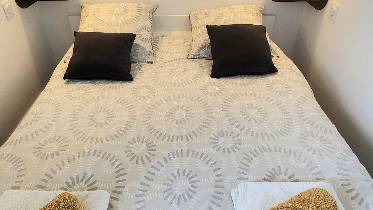 Photo of Bedroom in Touvre