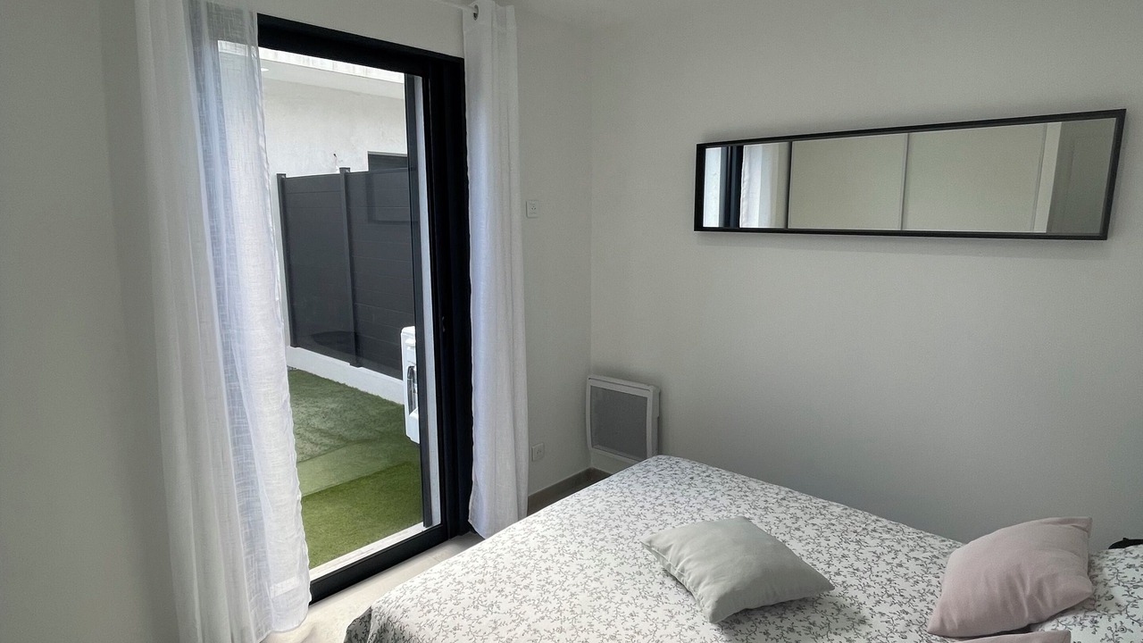 Photo of Bedroom in La Crau