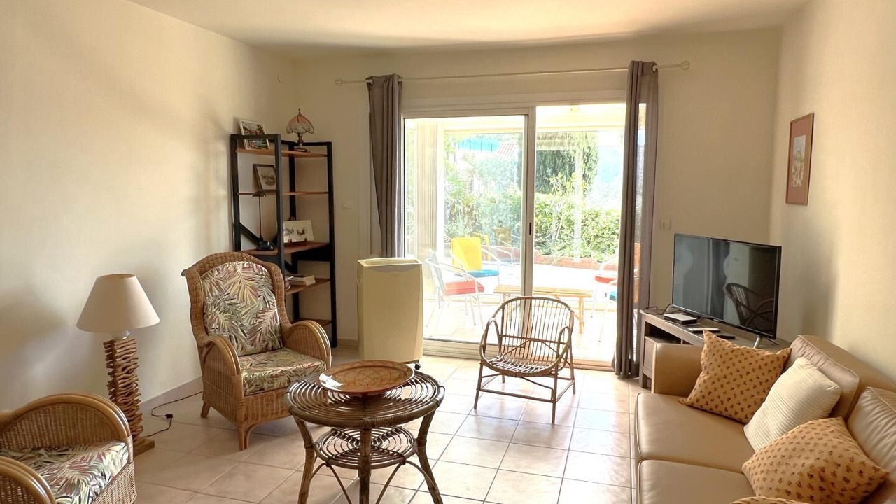 Photo of Livingroom in Carnoules