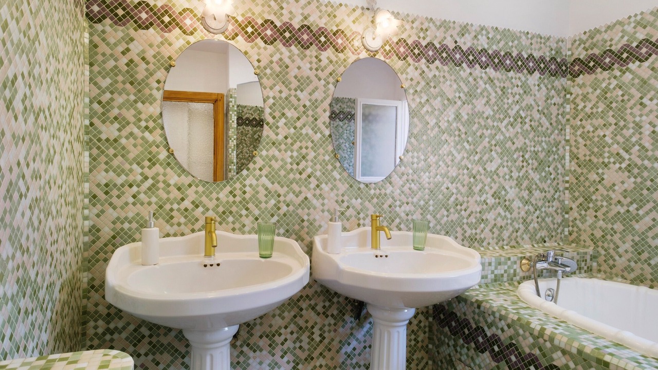 Photo of Bathroom in Valbonne