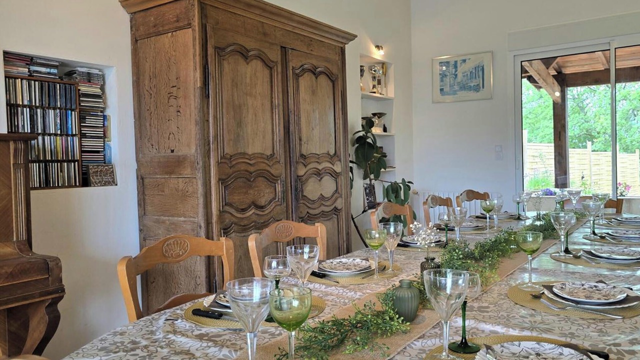 Photo of Others in Monsaguel