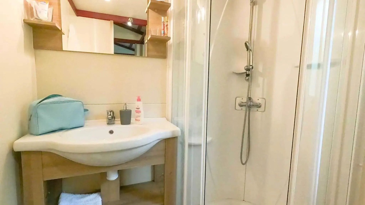 Photo of Bathroom in Saint-Genies