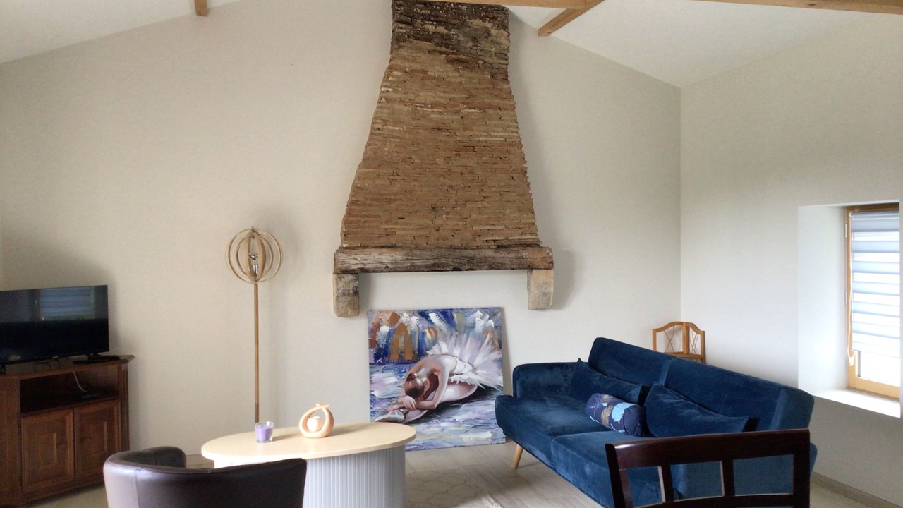 Photo of Livingroom in Fours