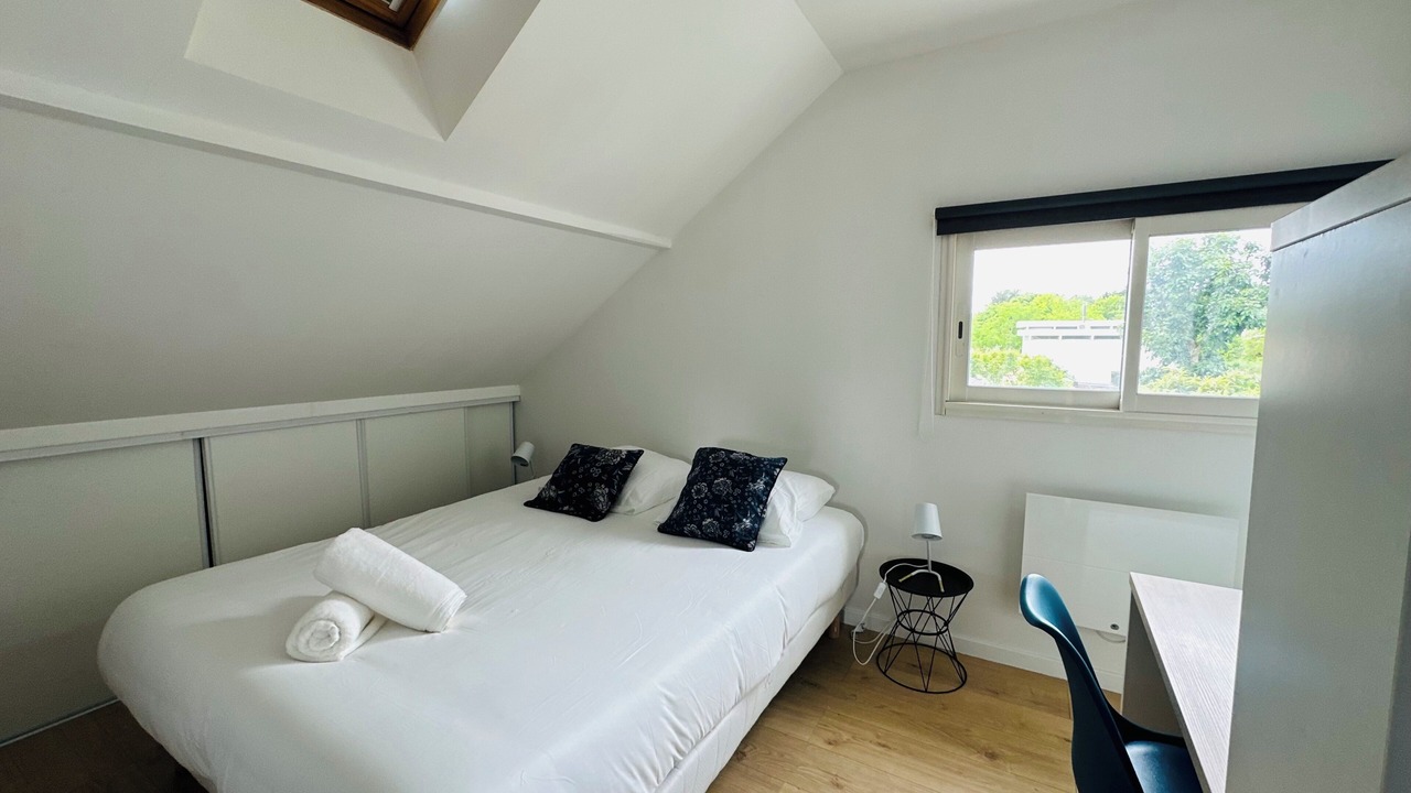 Photo of Bedroom in Villenave-d'Ornon
