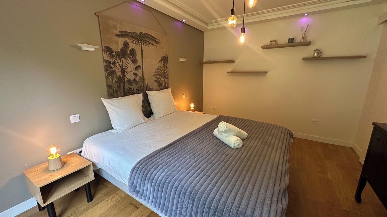 Photo of Bedroom in Villenave-d'Ornon