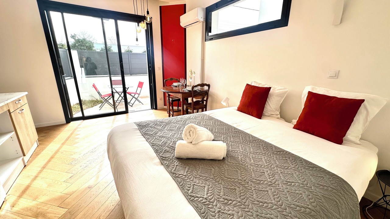 Photo of Bedroom in Villenave-d'Ornon