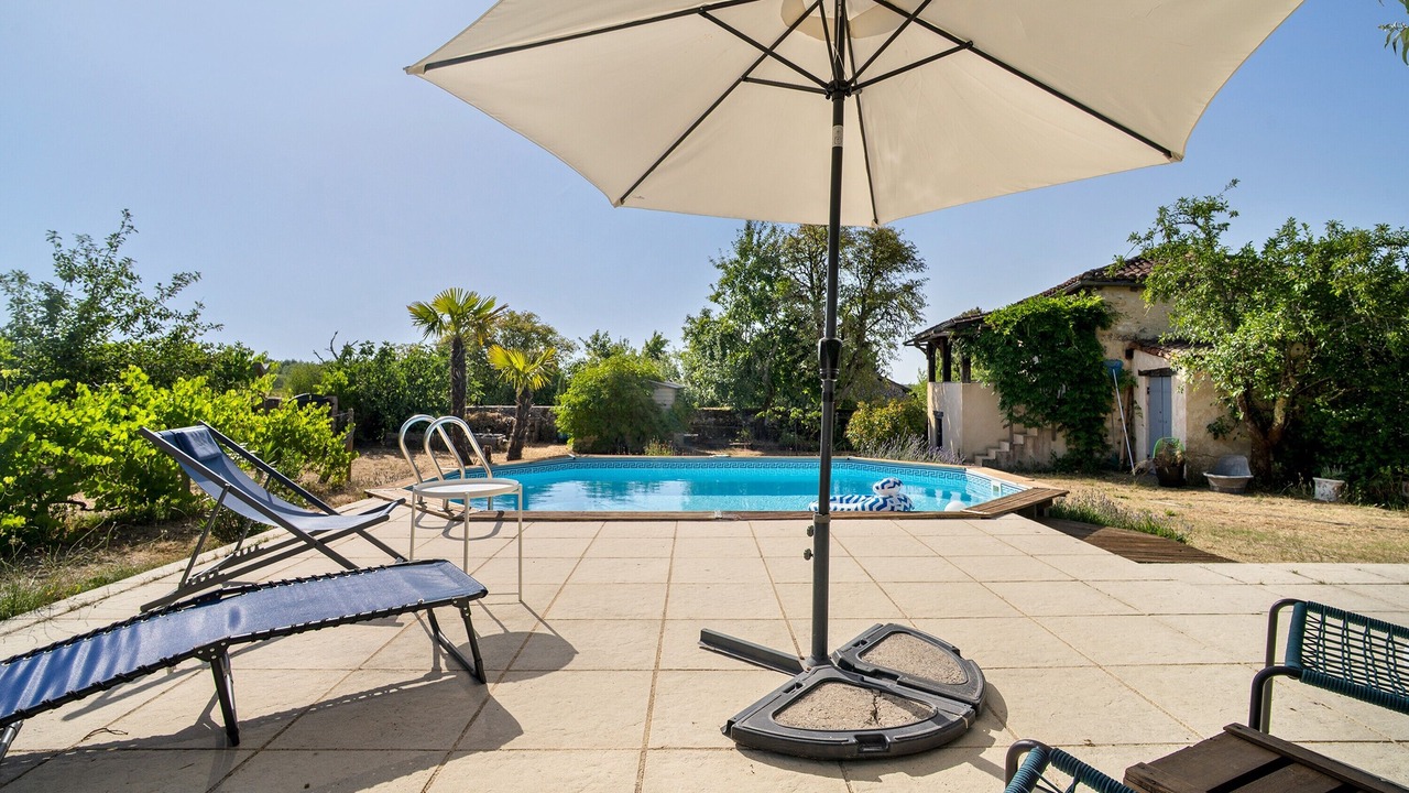 Photo of Outdoor in Cercles