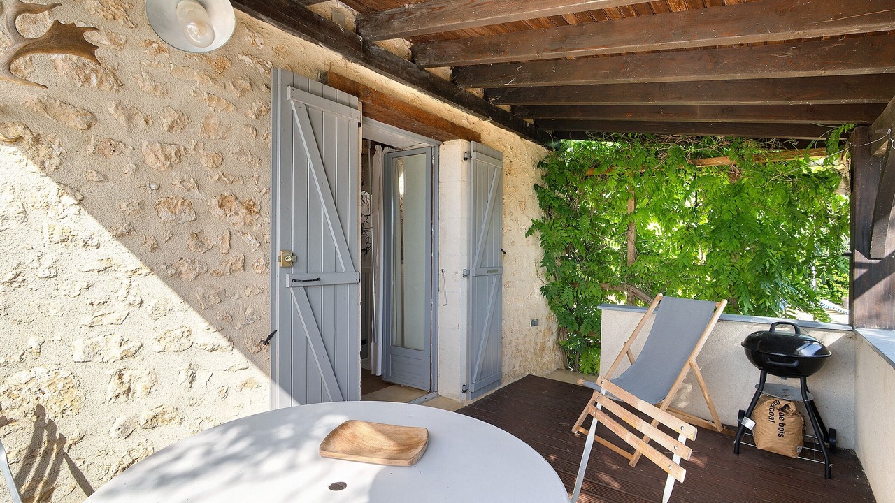 Photo of Outdoor in Cercles