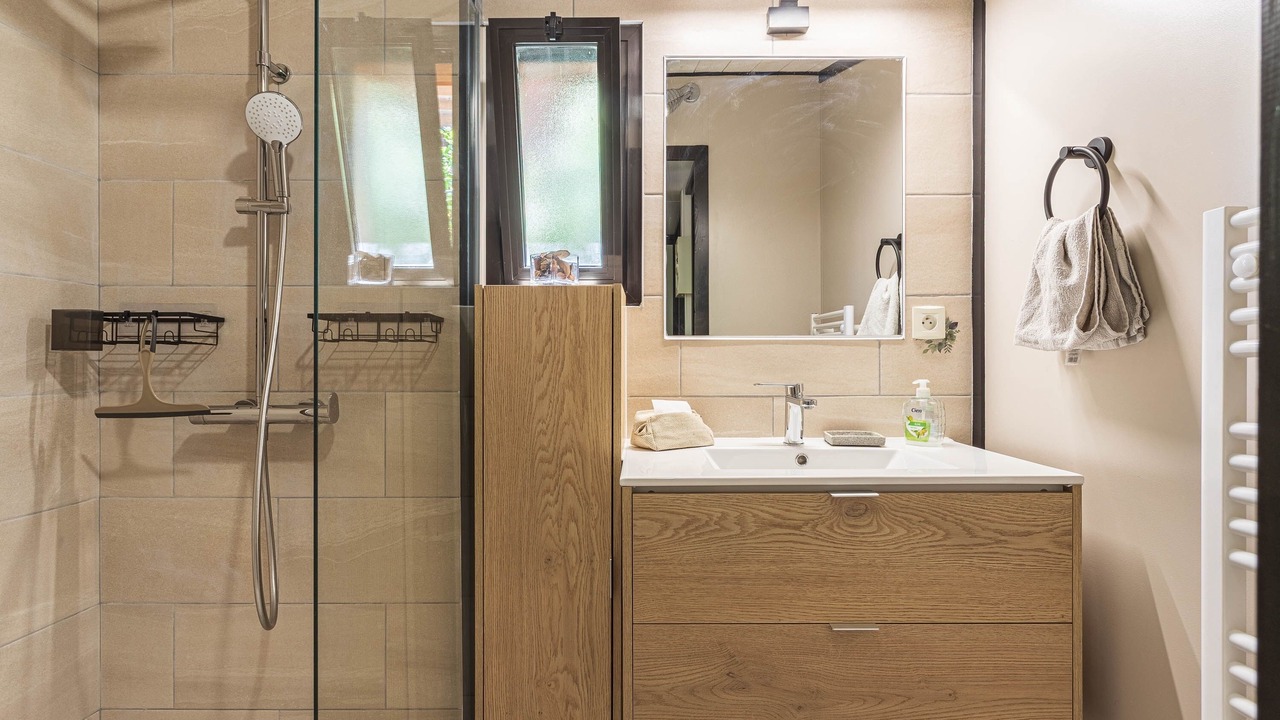 Photo of Bathroom in Sollies-Toucas