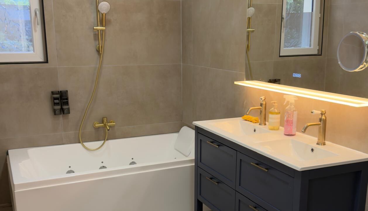 Photo of Bathroom in Limoges