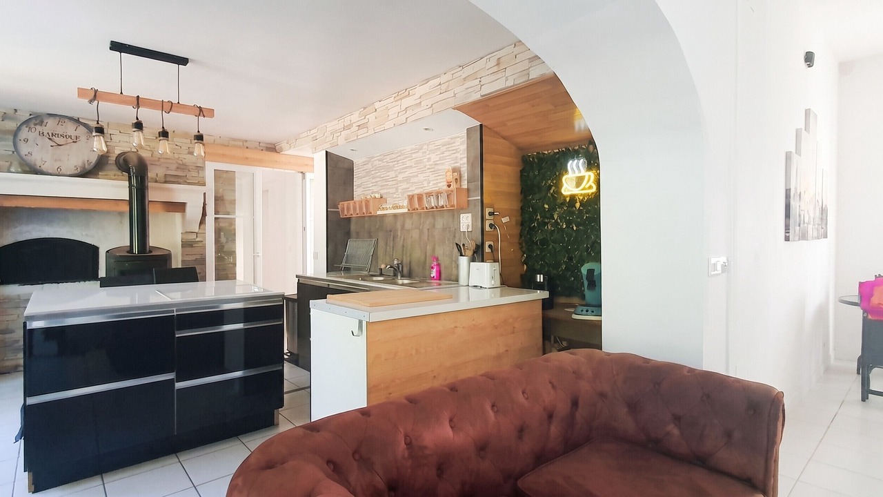 Photo of Livingroom in Montgivray