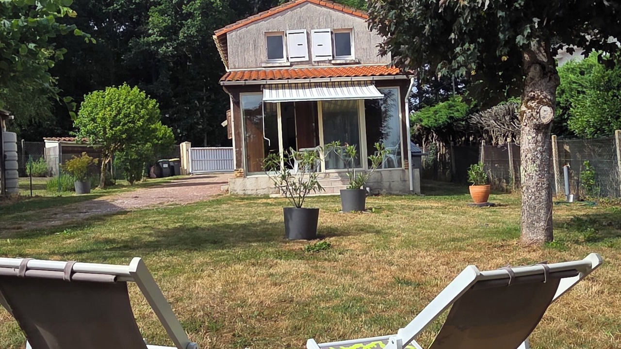 Photo of Outdoor in Breuillet