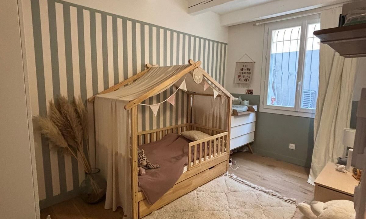 Photo of Bedroom in Saint-Lambert
