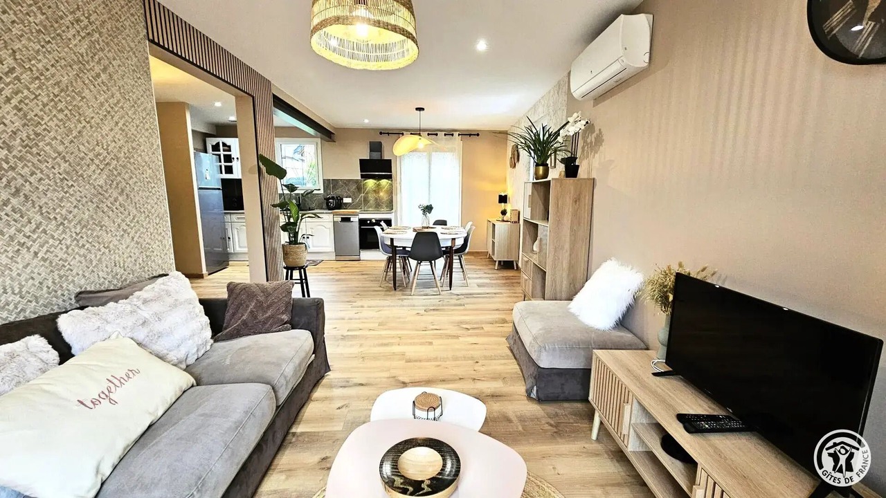 Photo of Livingroom in Ussac