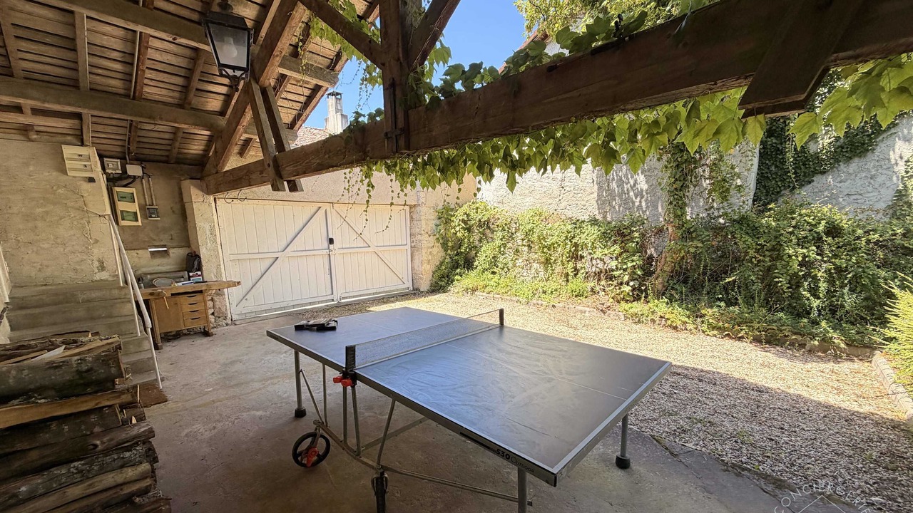 Photo of Patio Balcony in Bonnes