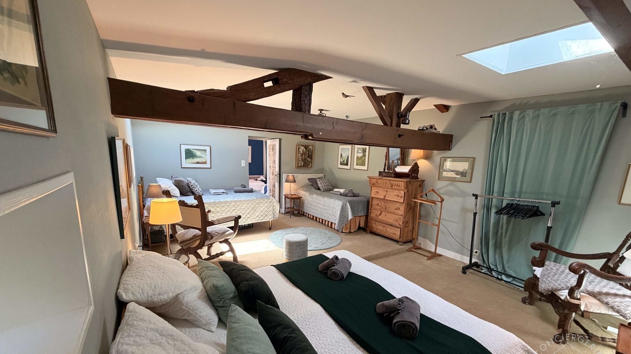 Photo of Bedroom in Bonnes