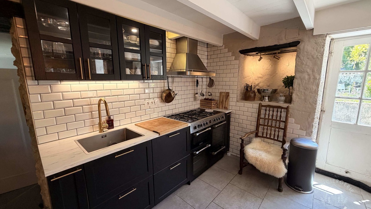 Photo of Kitchen in Bonnes