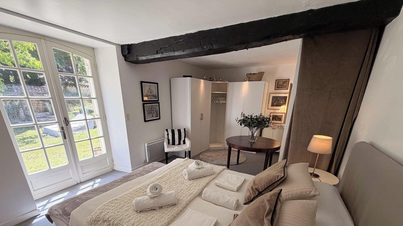 Photo of Bedroom in Bonnes