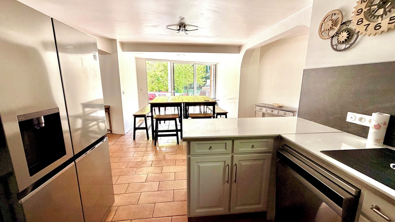 Photo of Kitchen in Meounes-les-Montrieux