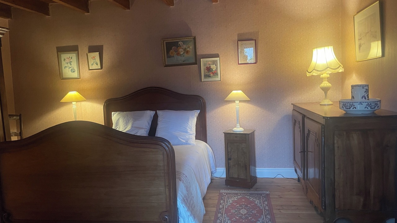 Photo of Bedroom in Saint-Simeux