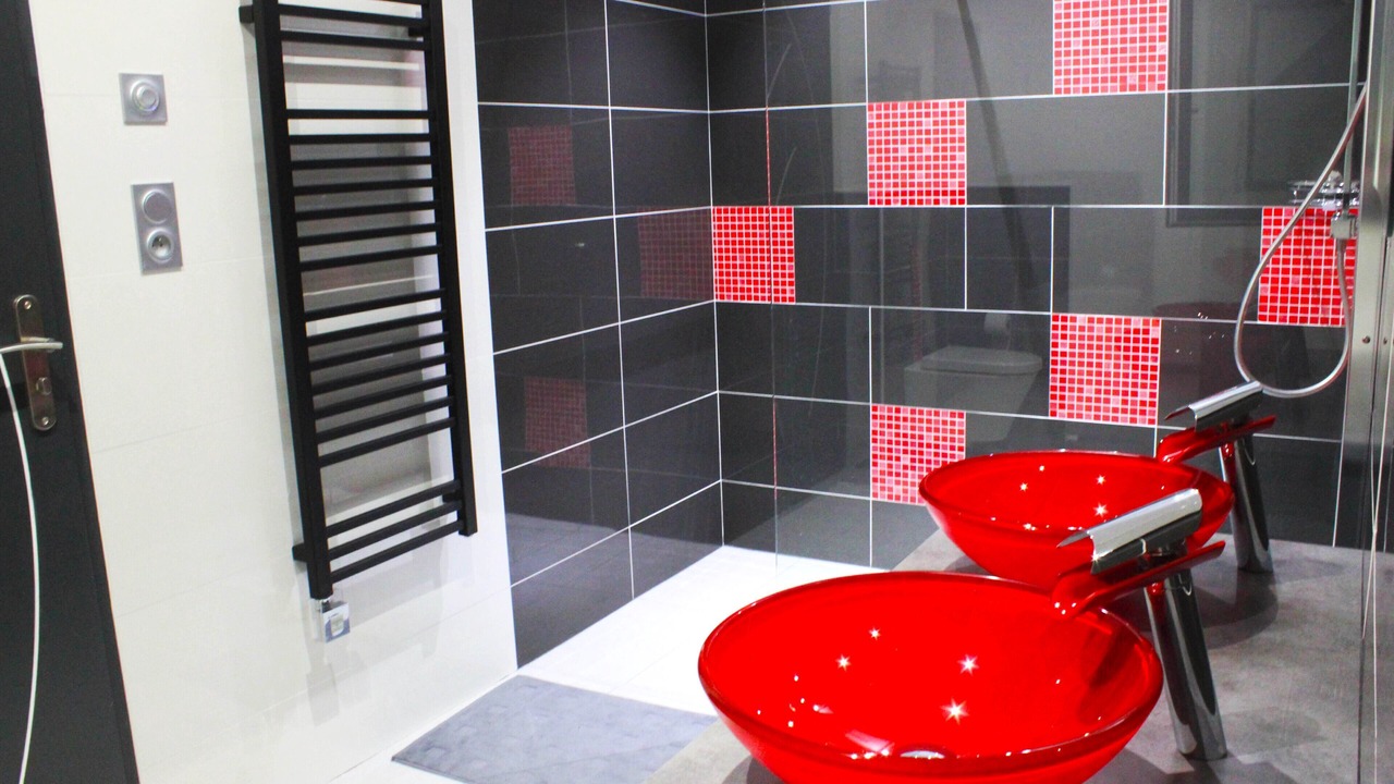 Photo of Bathroom in Allas-les-Mines