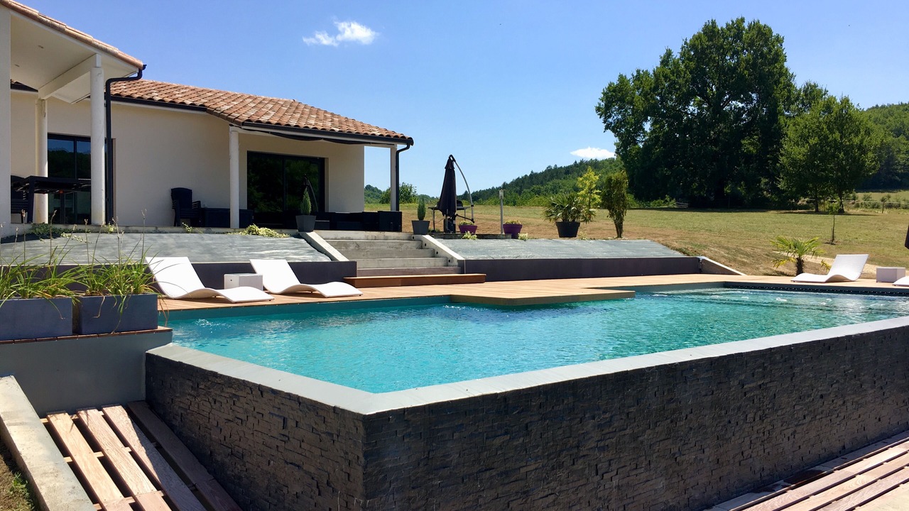 Photo of Outdoor in Allas-les-Mines